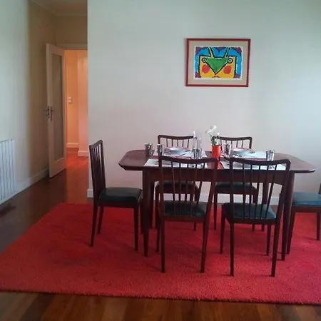 Deluxe Serralves * Oporto